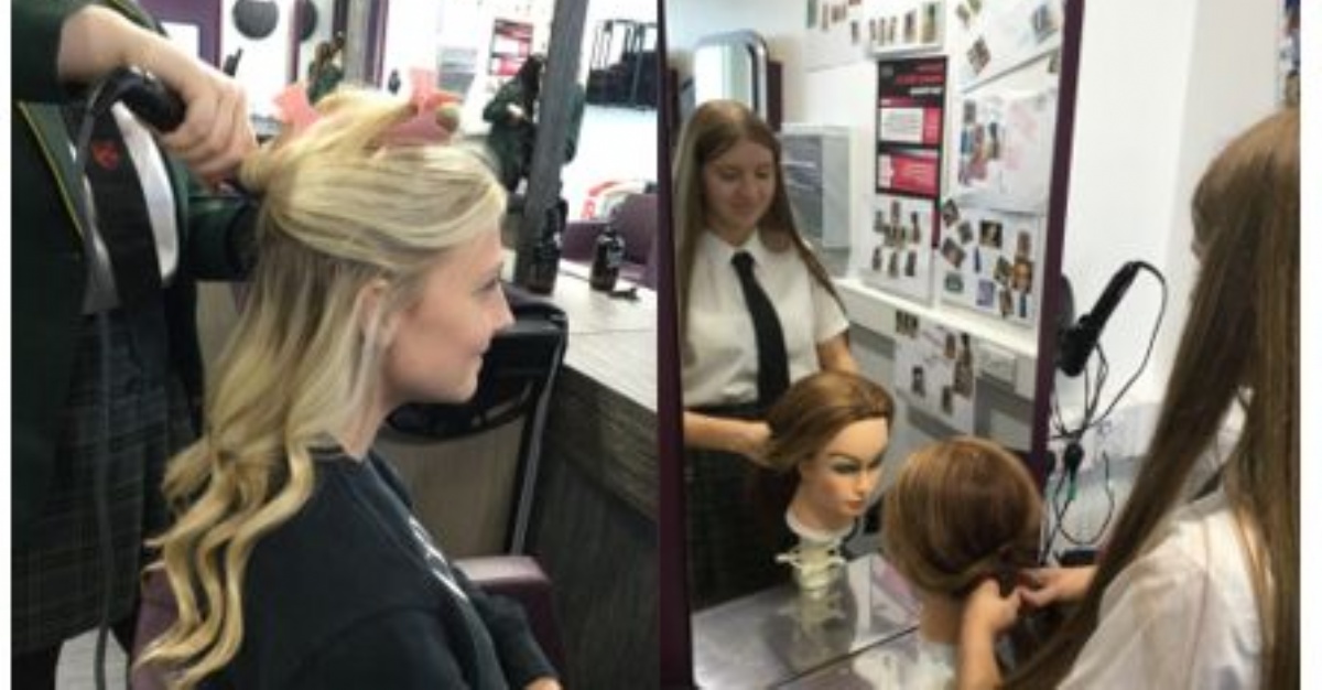 Colne Park High School - Year 10 taster day at Nelson & Colne College